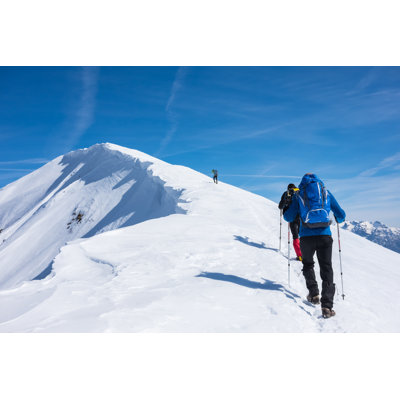 Randonnée dans les montagnes de Deimagine