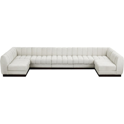 Quinn 7 - Piece Upholstered Sectional