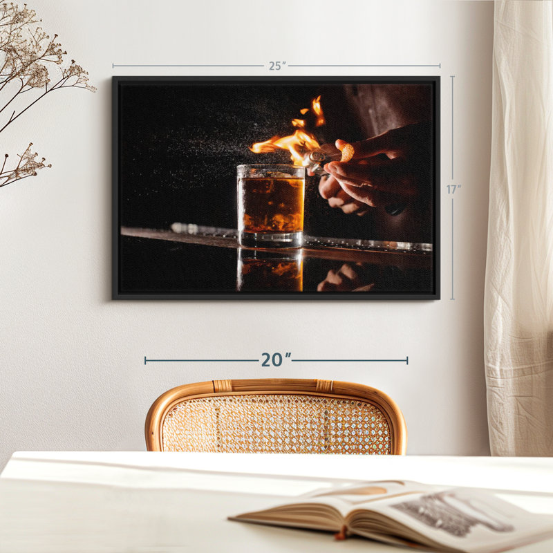 "Impression sur toile de verre whisky flamboyant", H 17 po x l 25 po