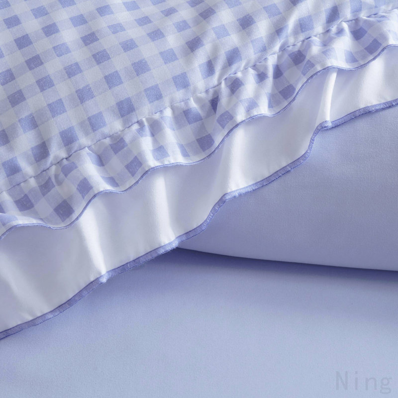 4-Piece Full/Queen Comforter Set