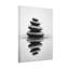 Bain et lessive pierres équilibrées réflexion eau zen calme art minimaliste paisible-2146616284