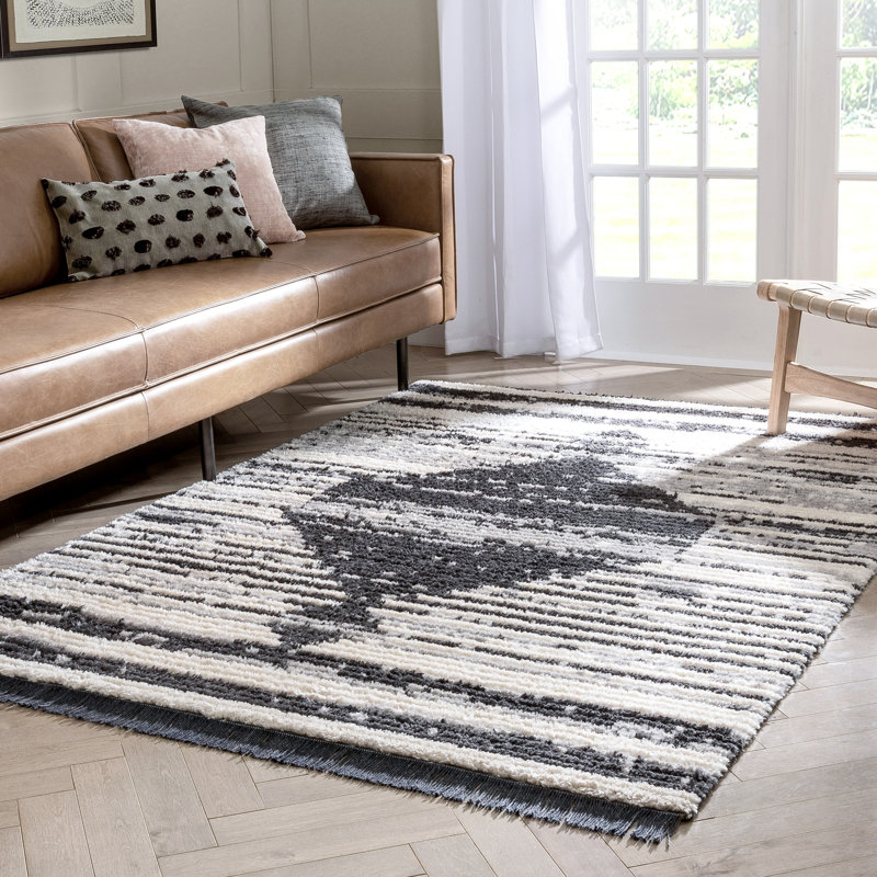 Gray Diamond Pattern Rectangular Synthetic Area Rug