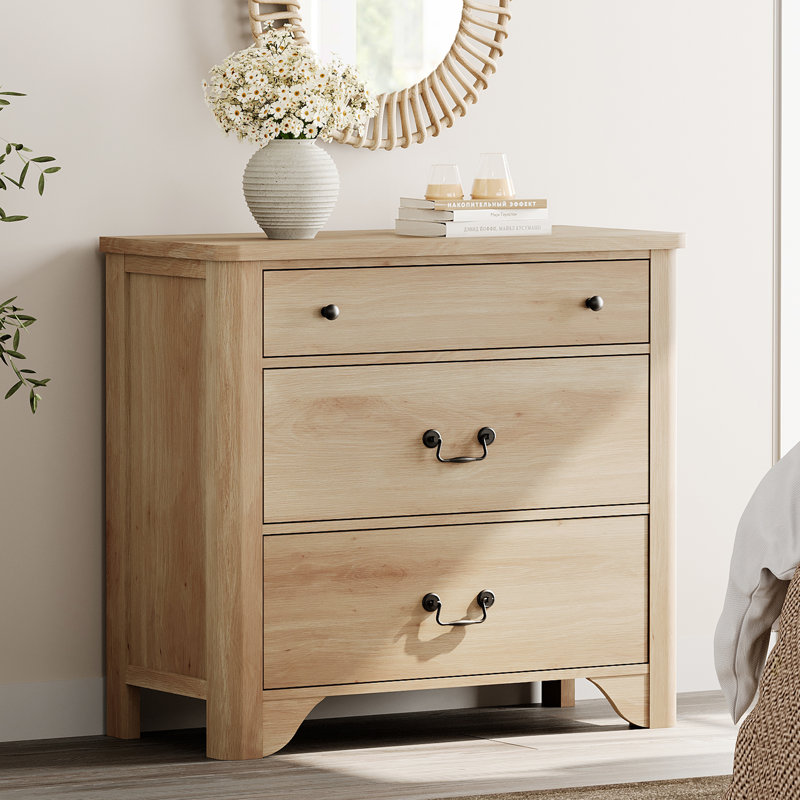 Haikey 3-Drawer Solid and Manufactured Wood Dresser, Oak