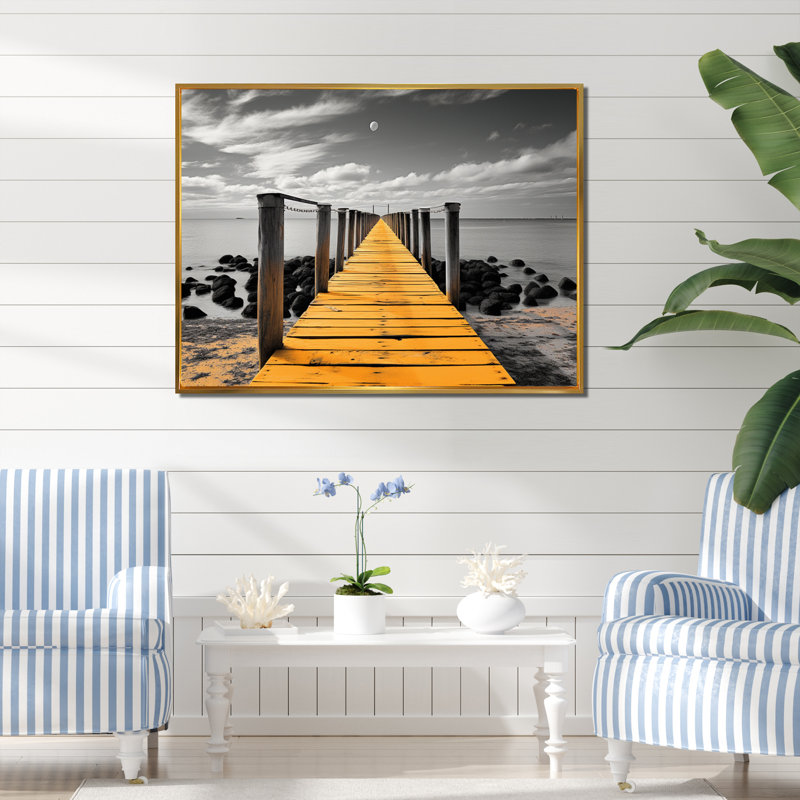 Bahraoui Beach Pier Point de vue noir sur toile, H 34 po x l 44 po x P 1,5 po, Cadre flottant doré