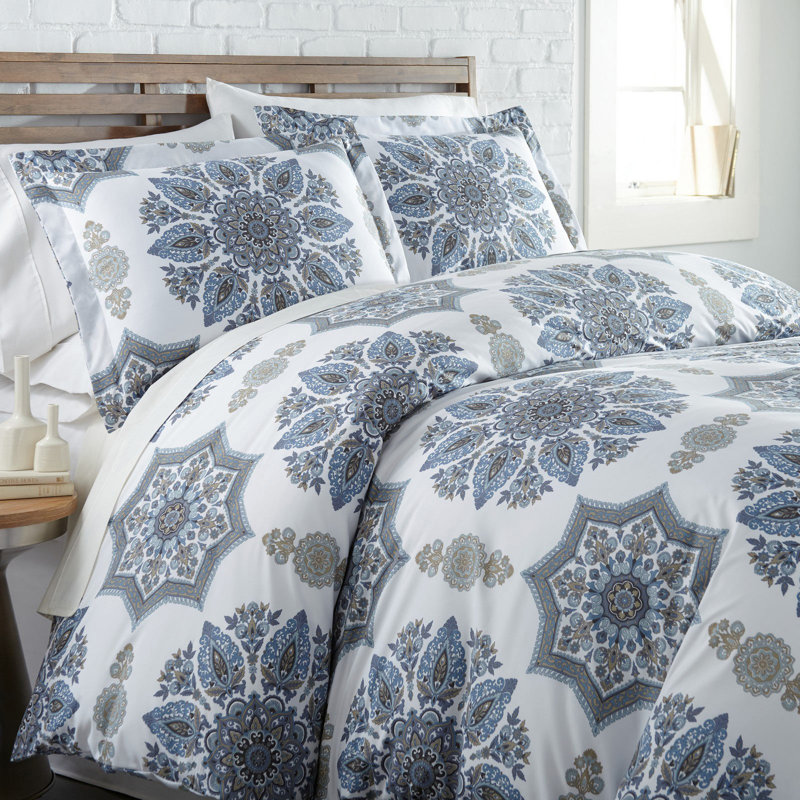 Infinity Microfiber Duvet Cover Set, Gray, Full/Double Comforter + 2 King Pillow Cases
