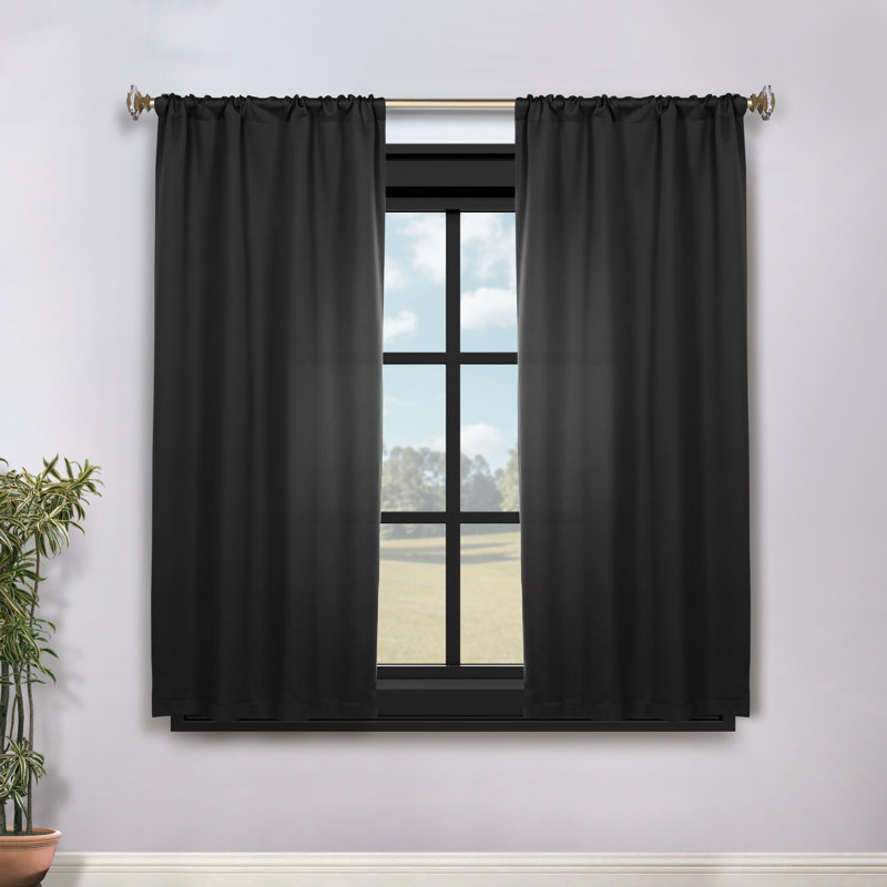 Paire de rideaux obscurcissant avec passe-tringle Moriah Millendon, L 36 po x L 63 po, Noir, noir, noir, noir