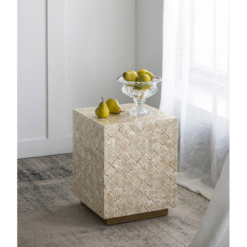 Tabouret haut carré de 18 po crème, motifs de losanges, base en laiton, tabouret à double usage ou mobilier de table