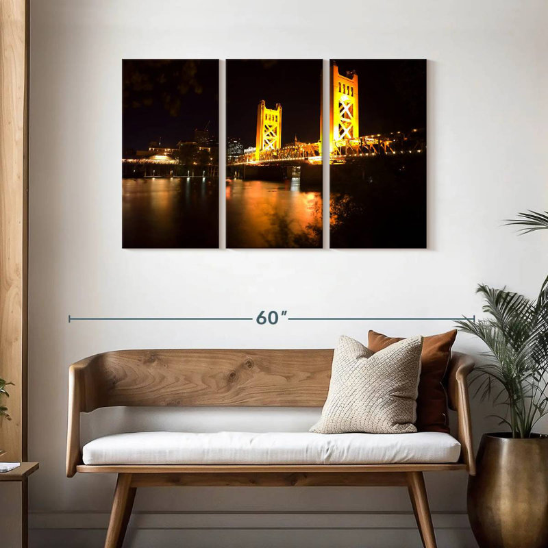 Nicci, le pont de la tour de Sacramento la nuit, H 28 po x l 45 po