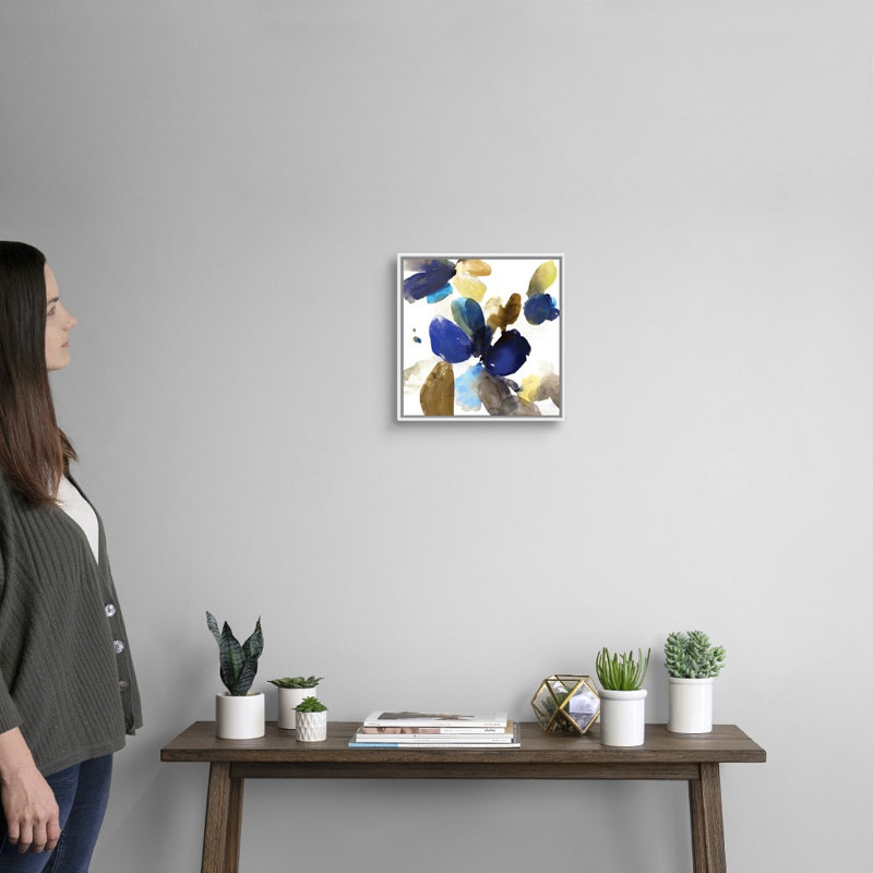 «Blue Velvet I» par Allison Pearce, reproduction sur toile, H 14 po x l 14 po x P 1,75 po, Cadre blanc