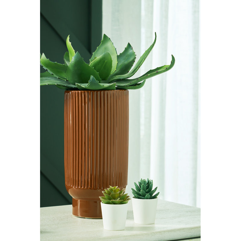 Burnt Umber Ceramic Ribbed Table Vase