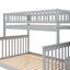 Lit superposé simple au-dessus d'un lit double avec lit gigogne gris - construction, lit de rangement pratique, escalier-612411566-612411567