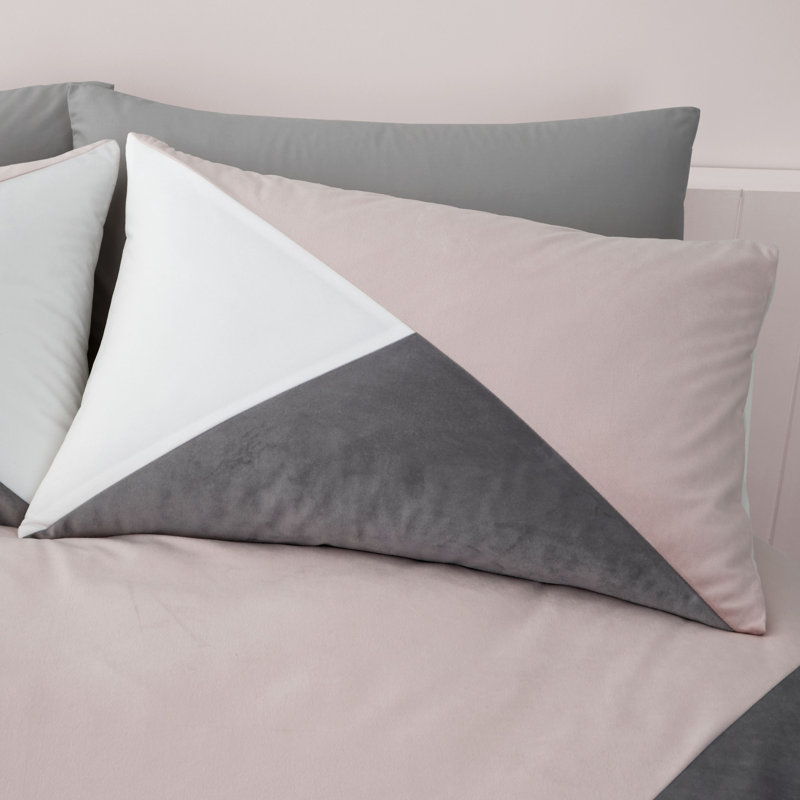 Milena Duvet Cover Set, 220 x 260cm Duvet Cover + 2 Standard Pillowcases