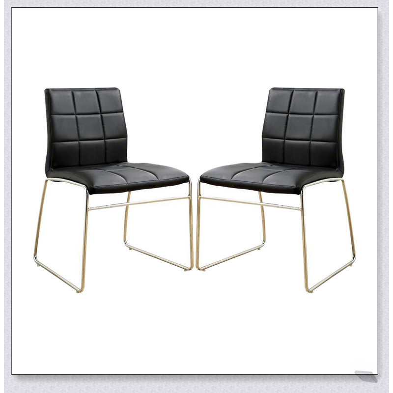 Ensemble de 2 chaises d'appoint rembourrées en similicuir noir et chrome, parfaites pour les intérieurs modernes et les sièges confortables