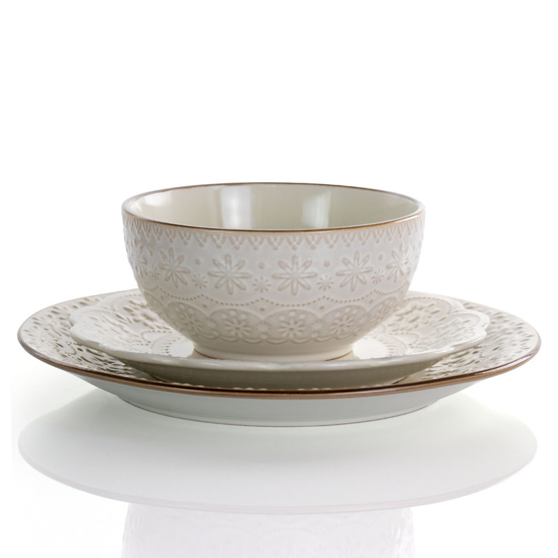 Ivory Embossed Ceramic 16-Piece Dinnerware Set with Scalloped Edges