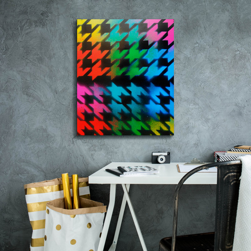 " Houndstooth " Print, 24" H x 20" W x 0.75" D