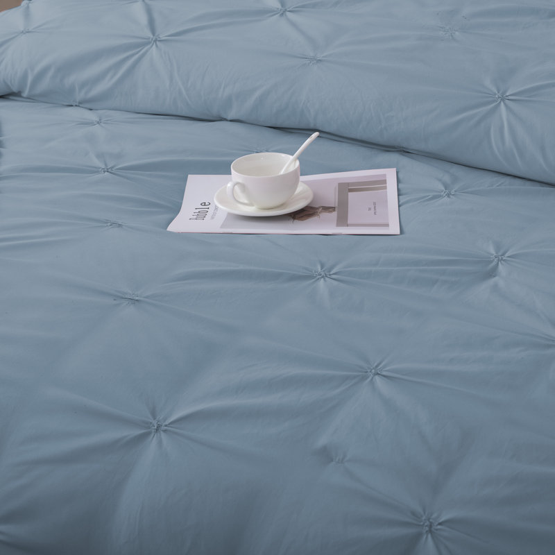 Ensemble d'édredon 5 pièces princesse romantique Pintuck, Édredon pour lit très grand + quatre taies déco, Bleu brouillard