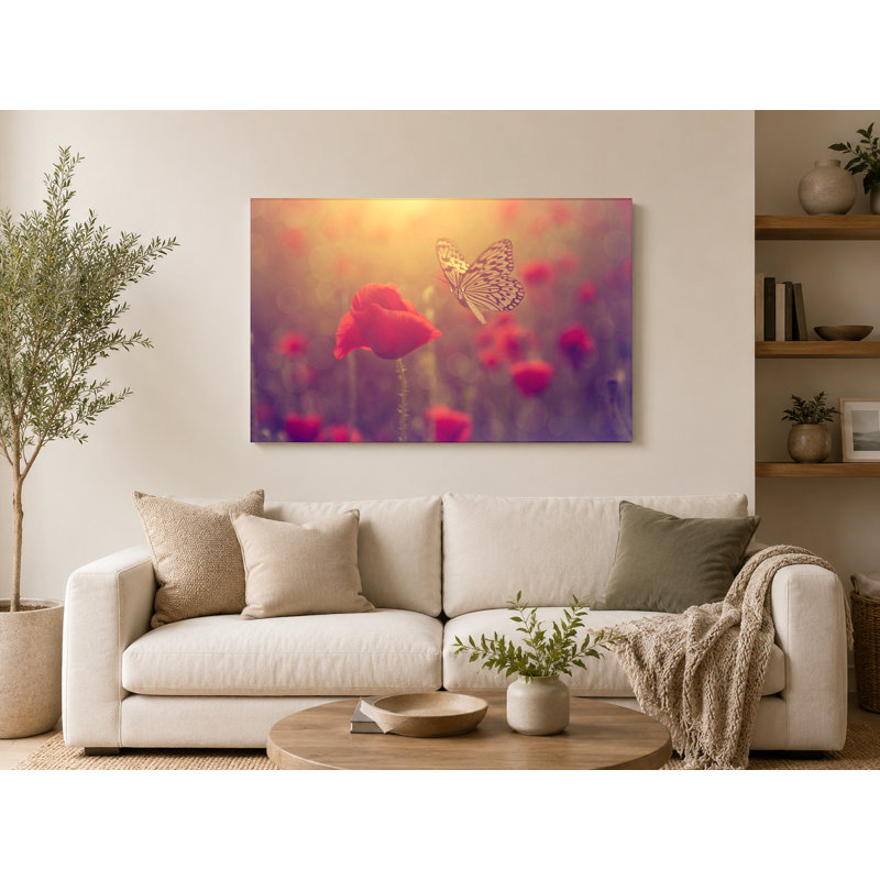 «Butterfly Over Poppy Field», art mural sur toile, 14" W x 11" H