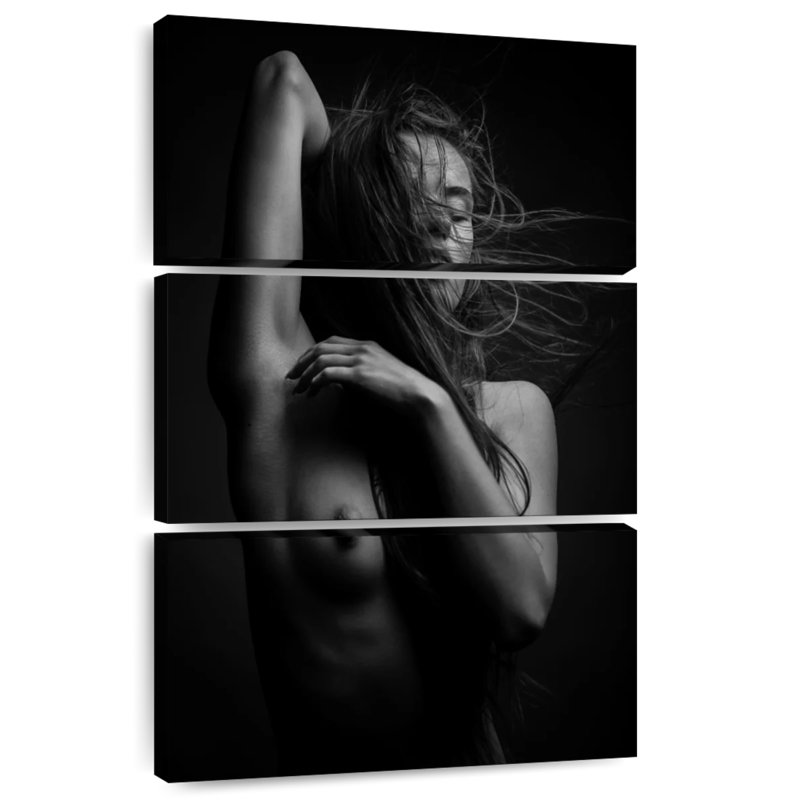 Sensualité féminine, H 57 po x l 36 po