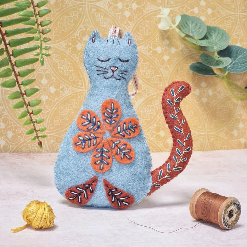 Folk Cat from Felt Craft Kit