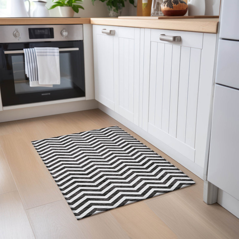 Colturo Flatweave Chevron Indoor / Outdoor Rug, Rectangle 1'8" x 2'6"