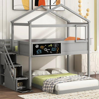 Lit simple superposé au-dessus d'un lit double gris avec rangement pratique et option d'escalier pratique
