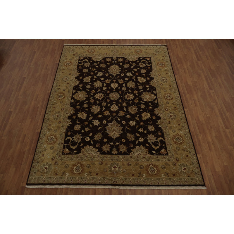 Tapis Classic Agra 9 x 12 avec motifs floraux détaillés