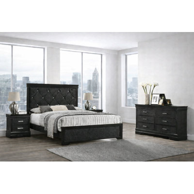 Luxury Upholstered Panel Bedroom Set with Velvet Tufted Headboard in Black