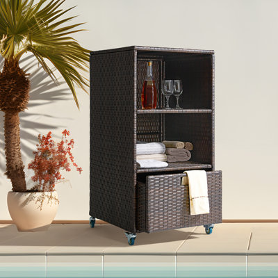 Porte-serviettes de piscine d'extérieur