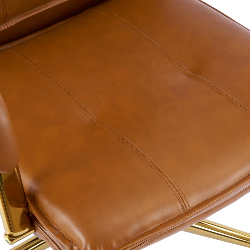 Chaise de bureau réglable en similicuir de 23,2 po de large et de couleur chameau avec accoudoirs rembourrés et siège pivotant rembourré