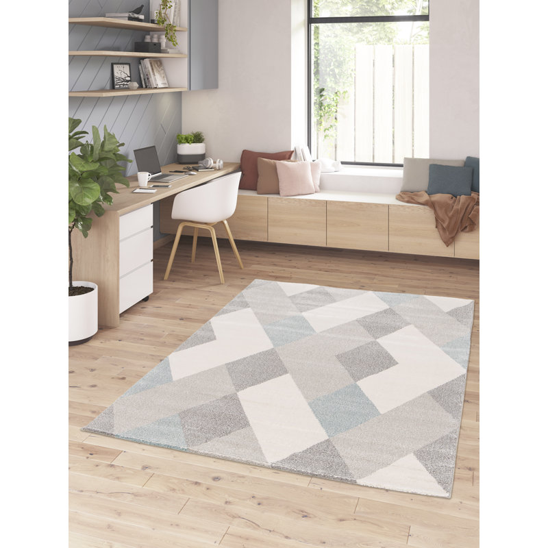 Estes Shaggy Green/Cream Rug, Rectangle 200 x 290cm