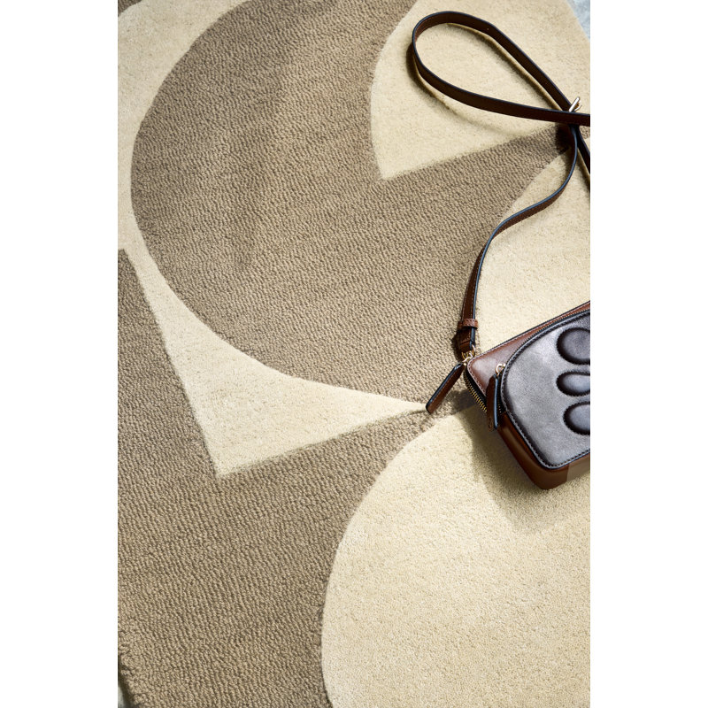 OR Prism Flower Mushroom/Ecru 158009, Runner 3'11" x 5'11"