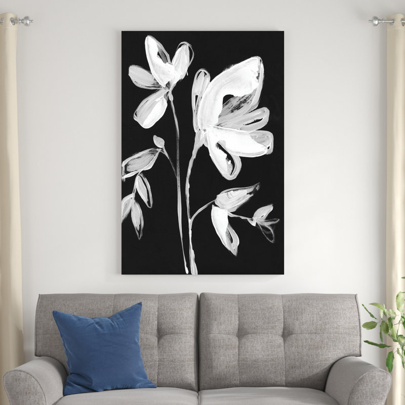 Fleurs blanches fantaisistes II, H 48 po x l 32 po