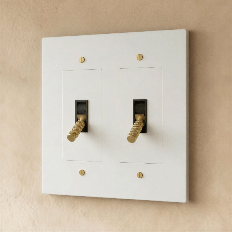 Interrupteur de lumière, Blanc avec laiton - 3 bandes