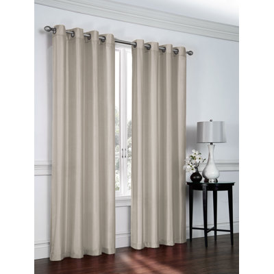 Rideaux transparents avec œillets Belterra