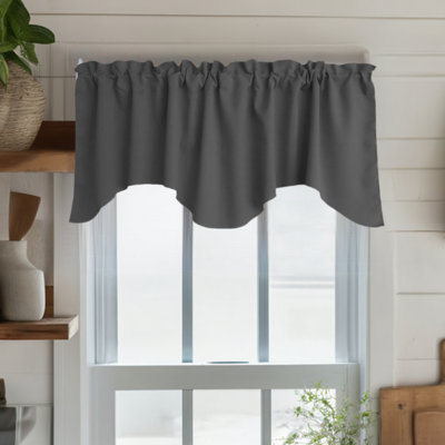 Scalloped Window Valance