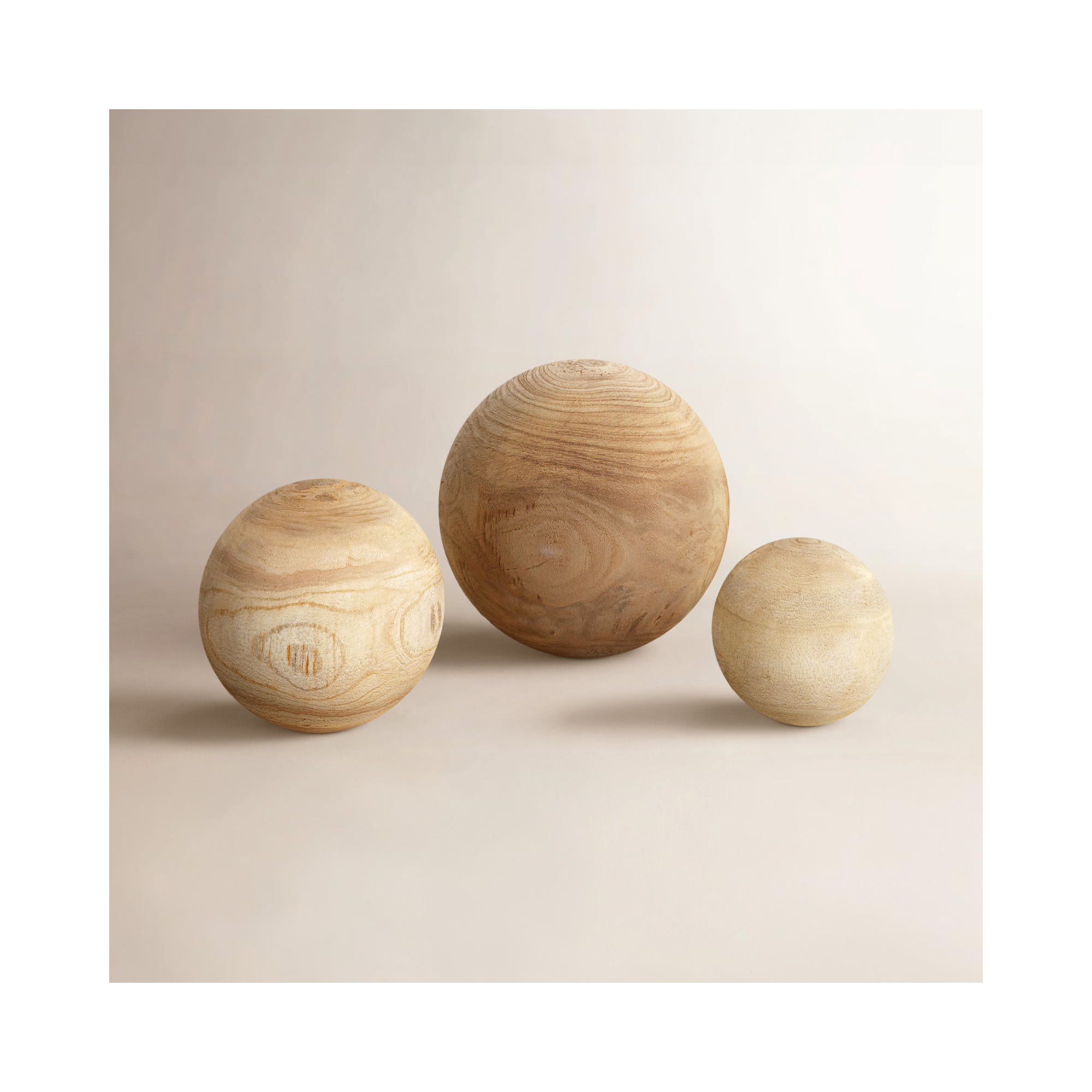 Tasia Wood 3 Piece Ball Set