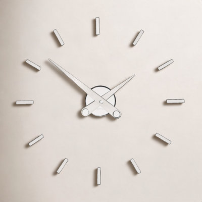 Puntos Suspensivos Wall Clock