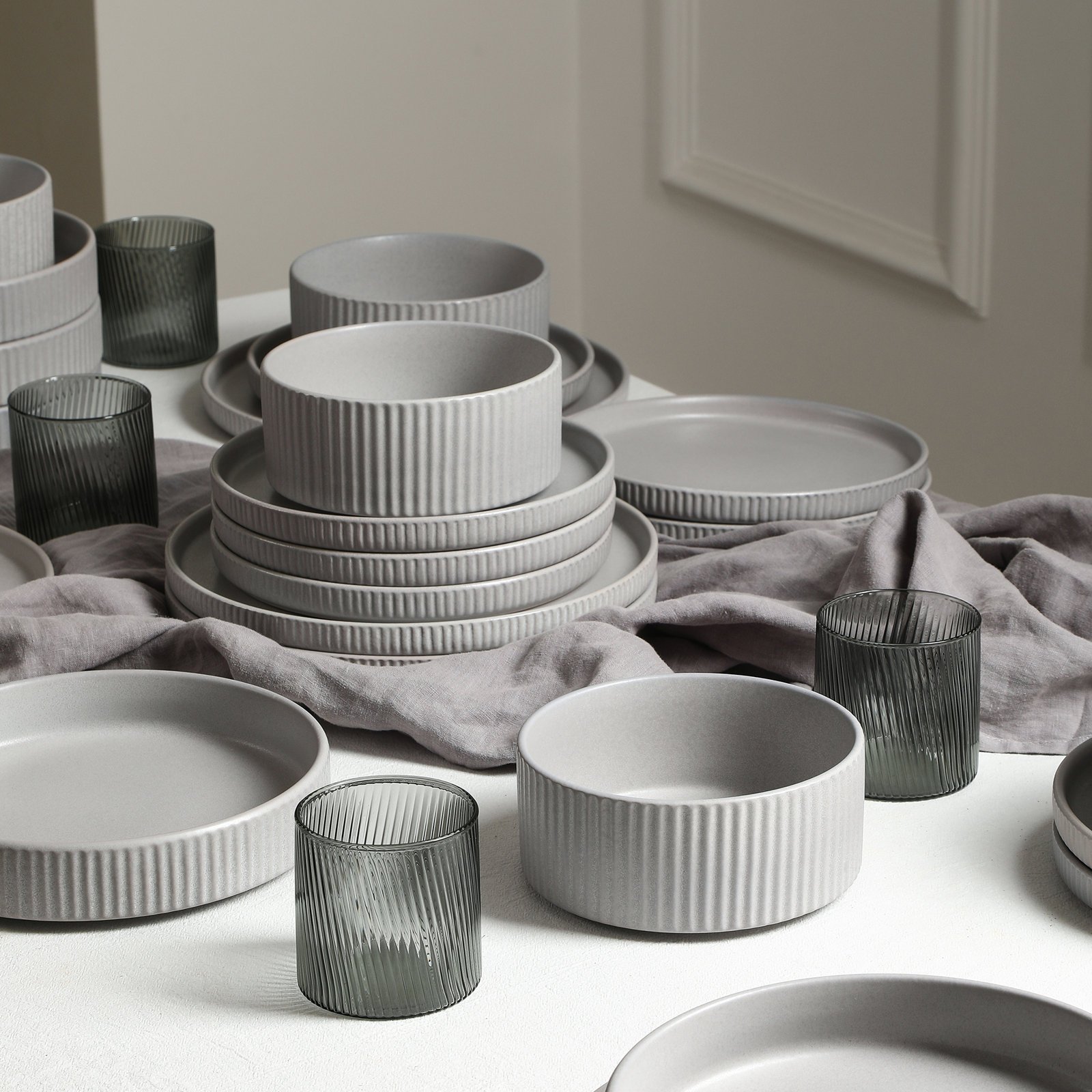 Stone Lain Haven 16-Piece Dinnerware Set Stoneware, Borosilicate Glass, Gray