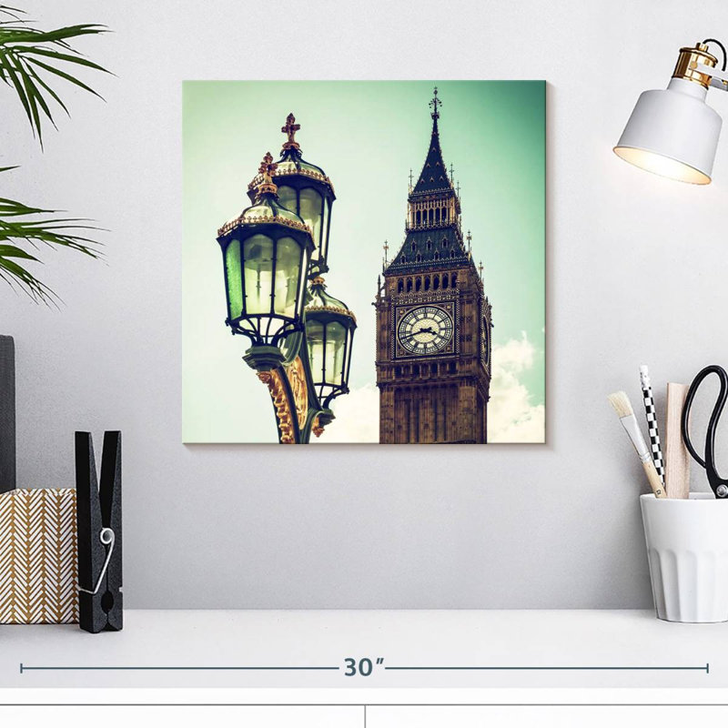 Lilie Big Ben rétro, H 16 po x l 16 po