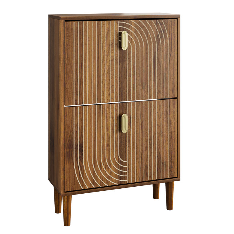 Armoire à chaussures avec attrait minimaliste - Porte et étagères compactes