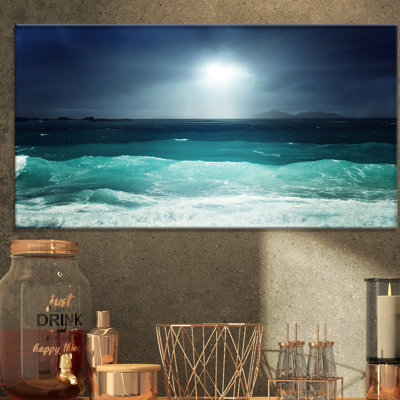 « green ocean waves », impression sur toile tendue par le ciel foncé