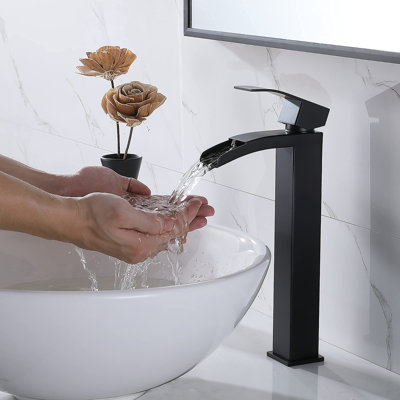 Robinet de lavabo vasque noir, poignée simple, robinet de salle de bain en cascade, robinets de lavabo avec lavabo escamotable et deux tuyaux de 3/8 po