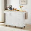 Îlot de cuisine polyvalent avec rangement abondant et design élégant pour les délices culinaires