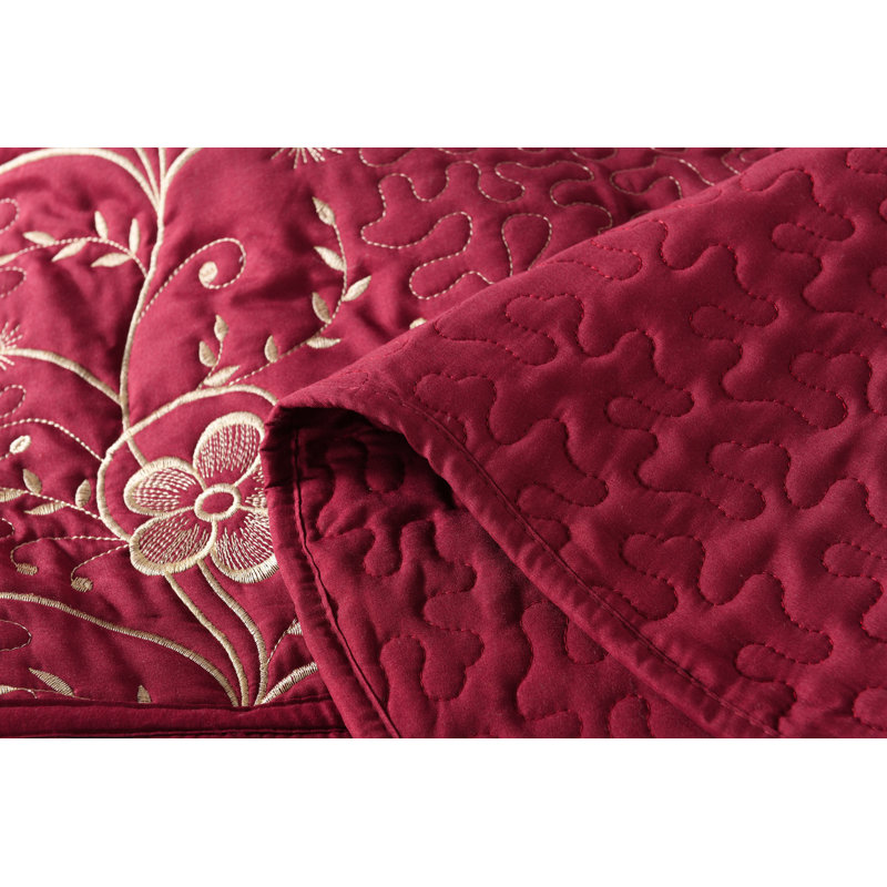 Polyester No Floral Coverlet, Queen Bedspread + 2 Shams, Burgundy