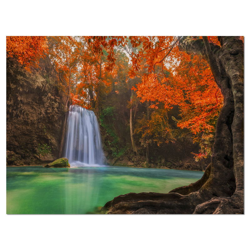 Erawan Waterfall - Reproduction de photo sur toile tendue, H 30 po x l 40 po