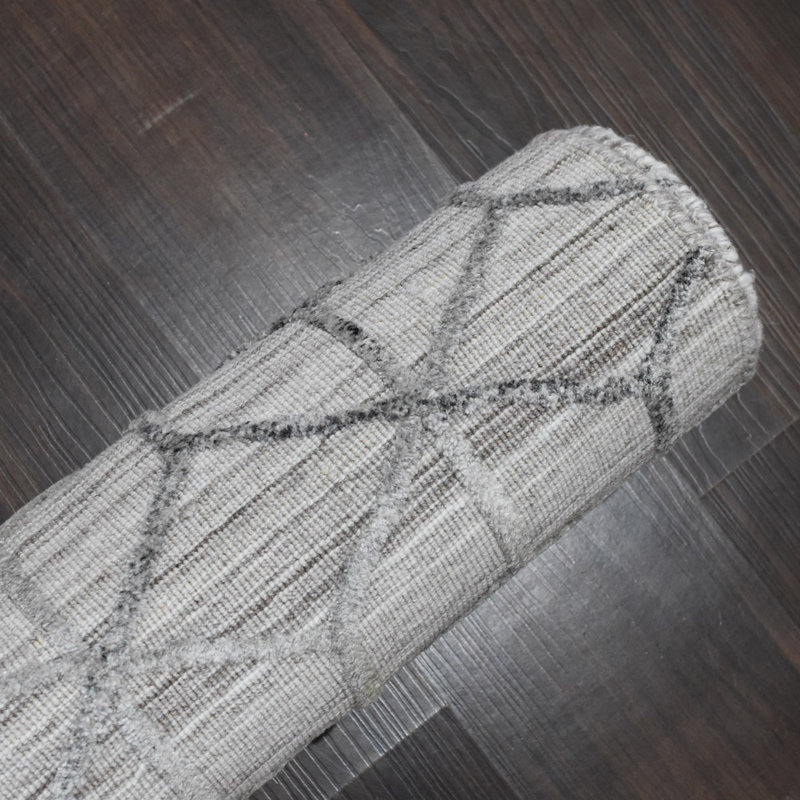 Hand Woven Overtufted Kilim Geometric Polypropylene Light Gray Runner Area Rugs, Runner 2'6'' x 10'