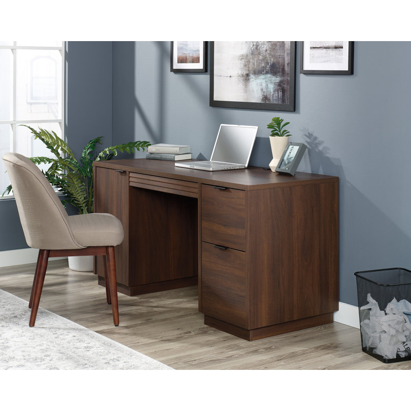 Bureau d'ordinateur Englewood