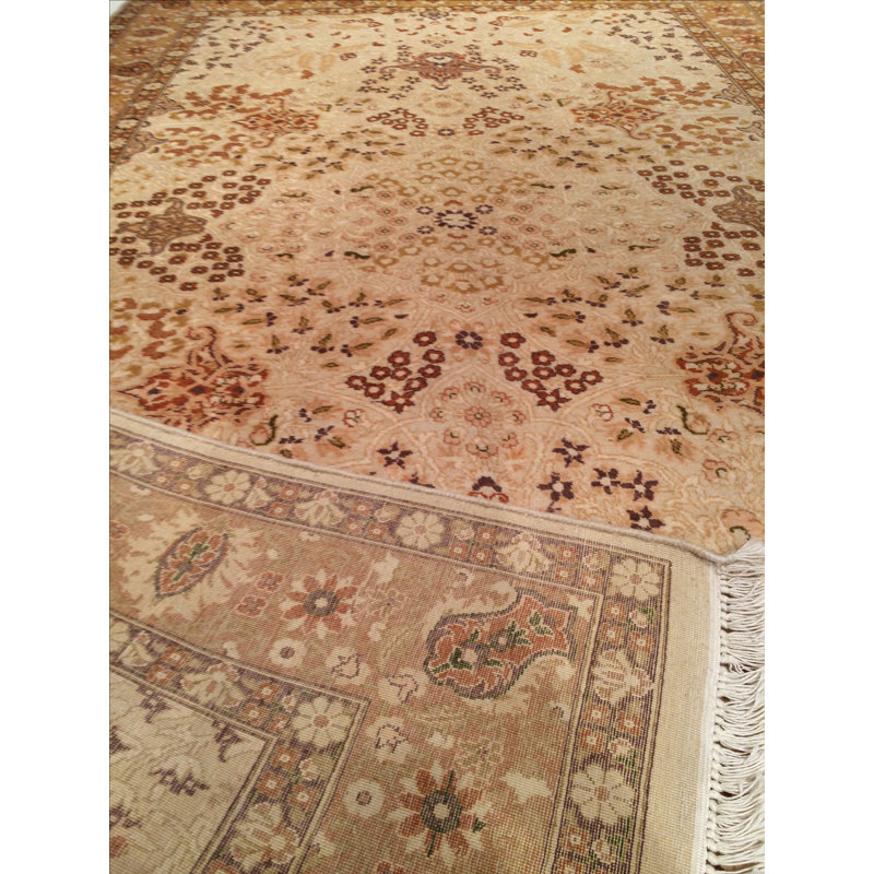 Indain Wool Oriental Area Rug