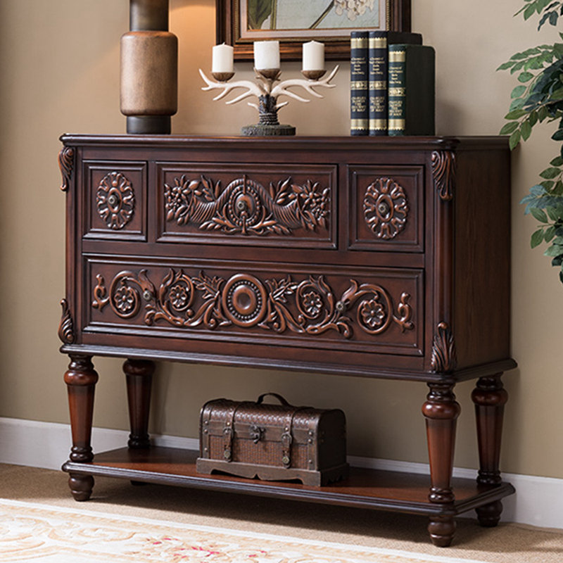 Commode d'appoint vintage à quatre tiroirs avec tablette inférieure