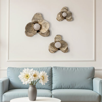 Gold Womack Wall Flowers